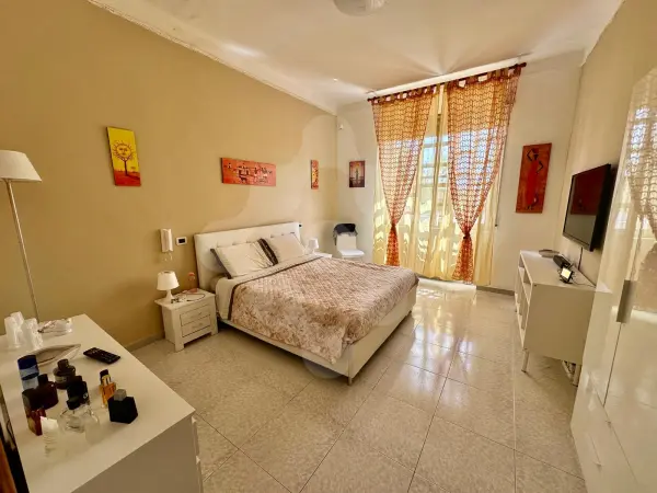 APPARTAMENTO IN VILLA