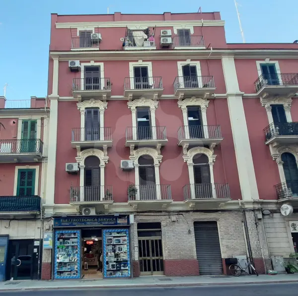 BARI LIBERTA' - MONOVANO DI 45 MQ + SOPPALCO