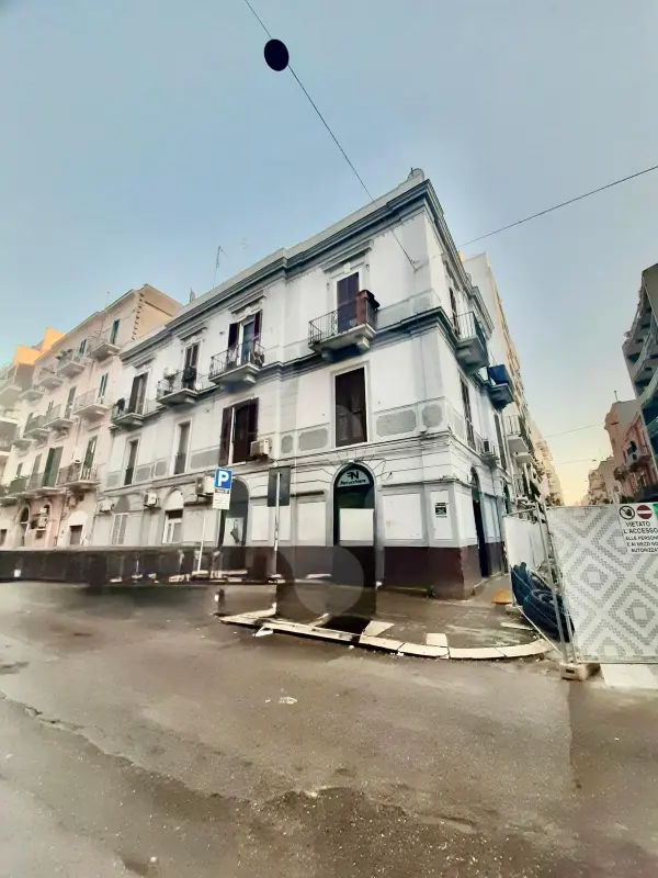 BILOCALE LOCATO VIA MANZONI