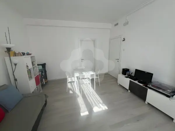 BILOCALE RIFINITO SPECIALIZZANDI