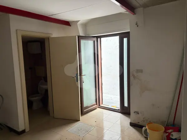 PALESE CENTRO MONOLOCLE CON TERRAZZO DI PROPRIETA' INDIPENDENTE