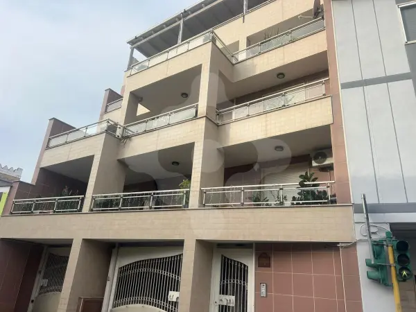 PALESE - QUADRIVANI RIFINITO IN PIENO CENTRO